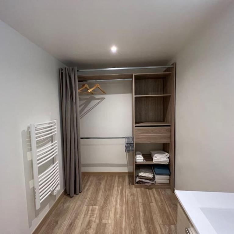 Valbonne Village - Rue Giraud - Two-Bedroom Apartment - 12