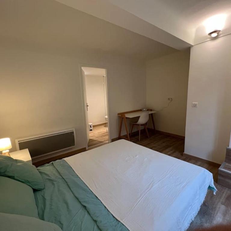 Valbonne Village - Rue Giraud - Two-Bedroom Apartment - 13