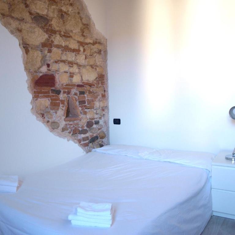 Palazzo Regina - Camera Matrimoniale Standard con Bagno in Comune - 10