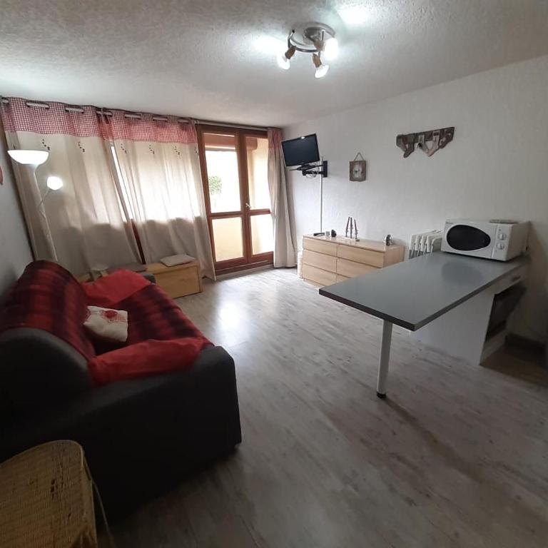 Agréable studio cabine à ST LARY SOULAN - 5 couchages - Appartement avec Balcon - 3