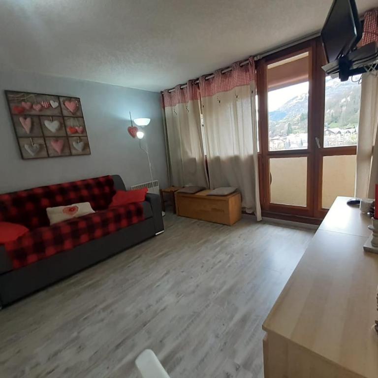 Agréable studio cabine à ST LARY SOULAN - 5 couchages - Appartement avec Balcon - 1