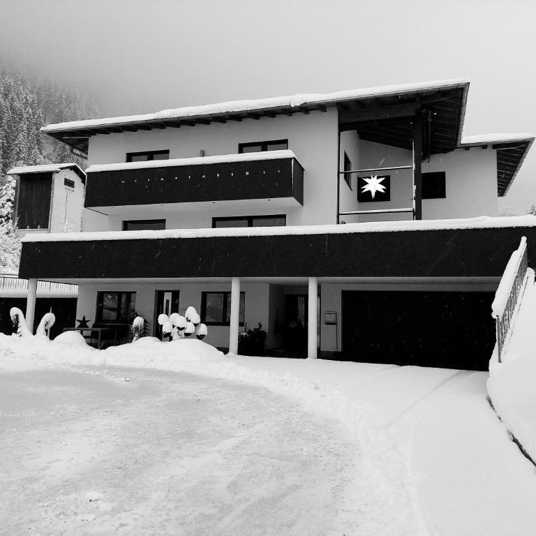 Bergmomente Montafon Appartement St. Gallenkirch - Apartment mit 2 Schlafzimmern - 16