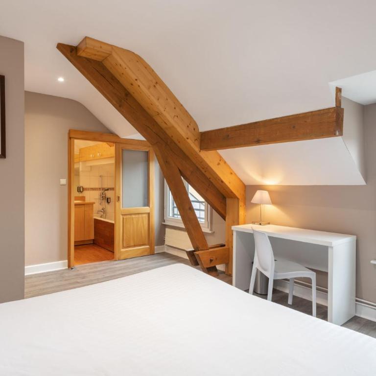Hôtel De La Paix - Chambre Double - Côté Village - 3