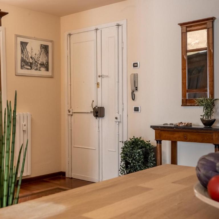 Vicolo dei Malespini - Appartamento con 1 Camera da Letto - 30