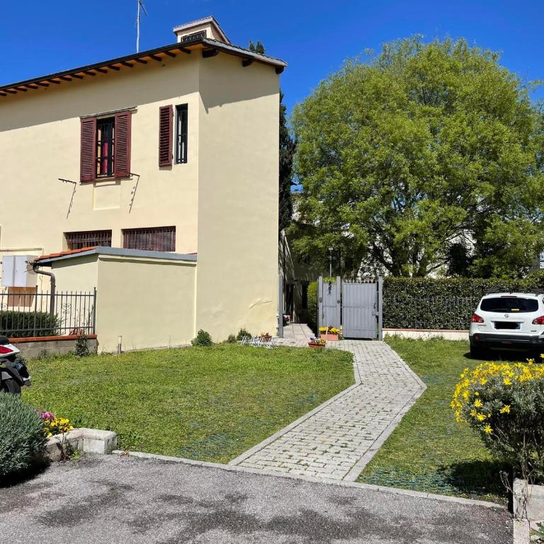 DaLu Florence apartment Davide - private car park 15 minutes to the city center - Appartamento - Piano Terra - 42