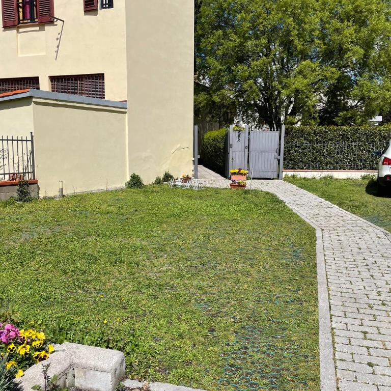 DaLu Florence apartment Davide - private car park 15 minutes to the city center - Appartamento - Piano Terra - 43