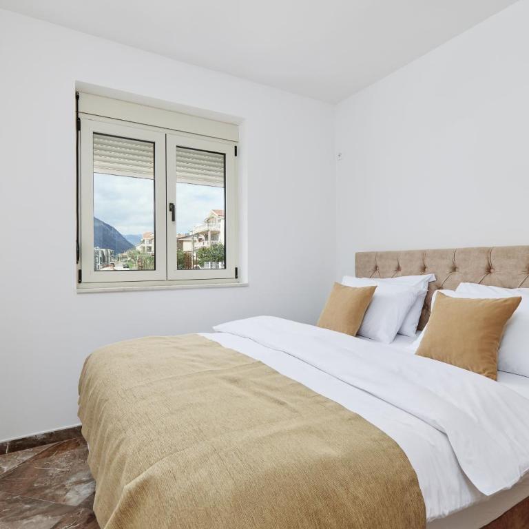 Stanisic Family Apartments - Apartment with Mountain View - 3