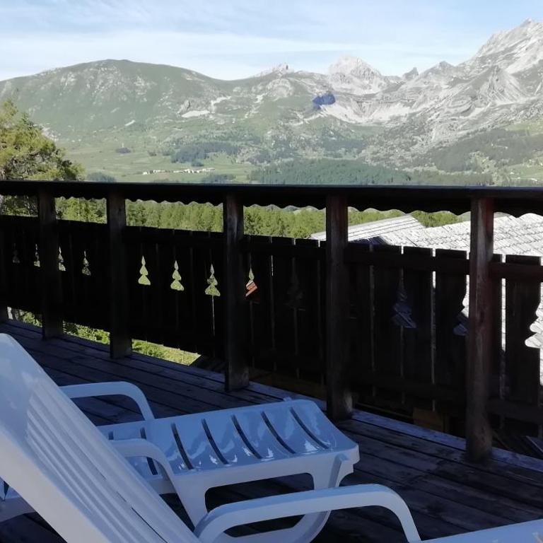 Chalet Aneloup vue d'exception à la Joue du Loup - Chalet - 24