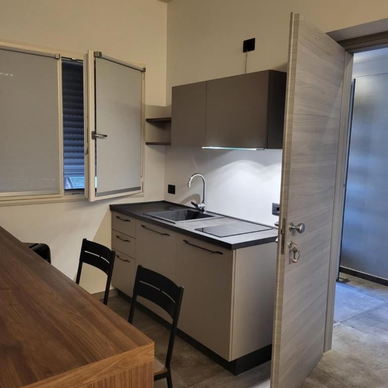Via Goito 25 Rooms & Apartment - Ampia Camera Matrimoniale - 6