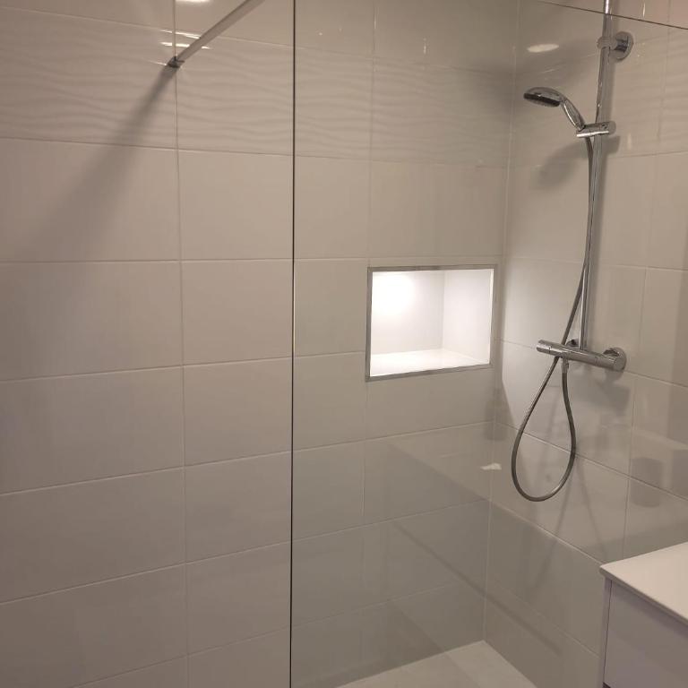 Les oursins-appartement 3pièces, 4 couchages et parking gratuit - Appartement 1 Chambre - 7