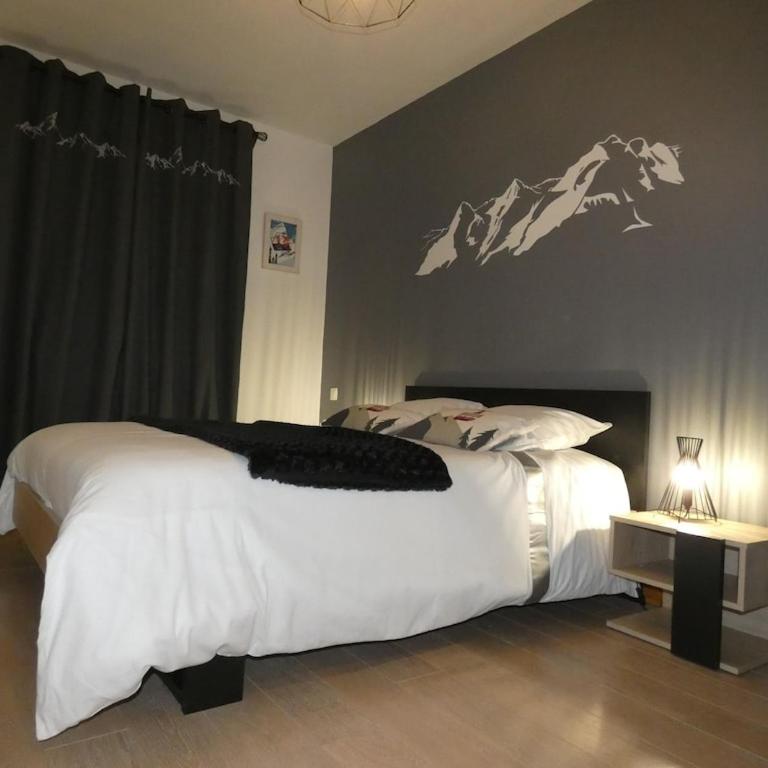 SUPERBE DEMI CHALET LUXUEUX 120M² 8 Personnes à SALLANCHES. - Chalet Supérieur - 38