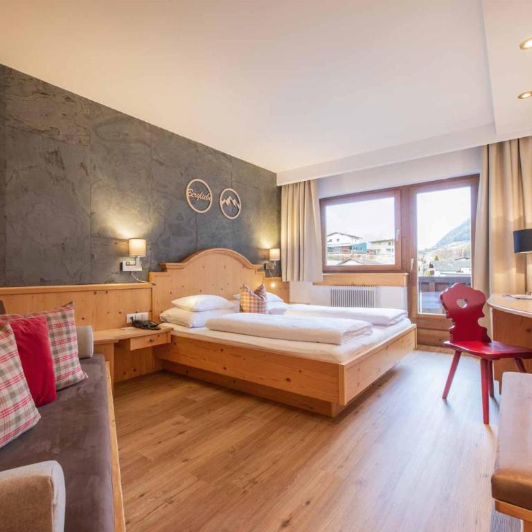 Familien- & Vitalhotel Auenhof - Großes Doppelzimmer - 1