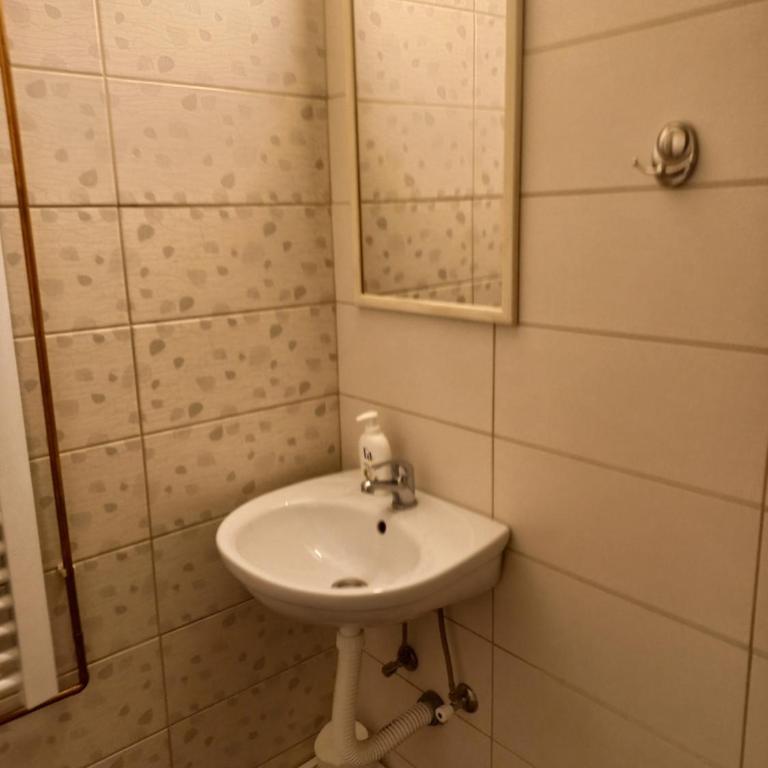 Konaci Gradina - Studio Apartman - 17