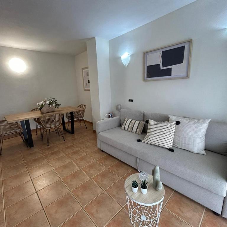 Apartamentos LOS TULIPANES - Apartamento de 2 dormitorios - 4
