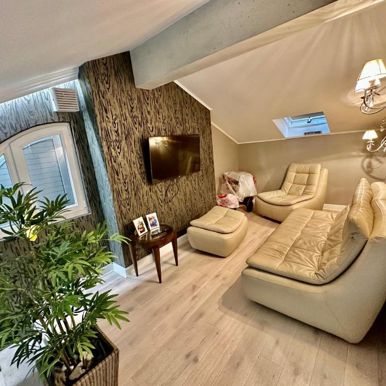 Lux Apartment Budva - Apartman sa 3 Spavaće Sobe - 15