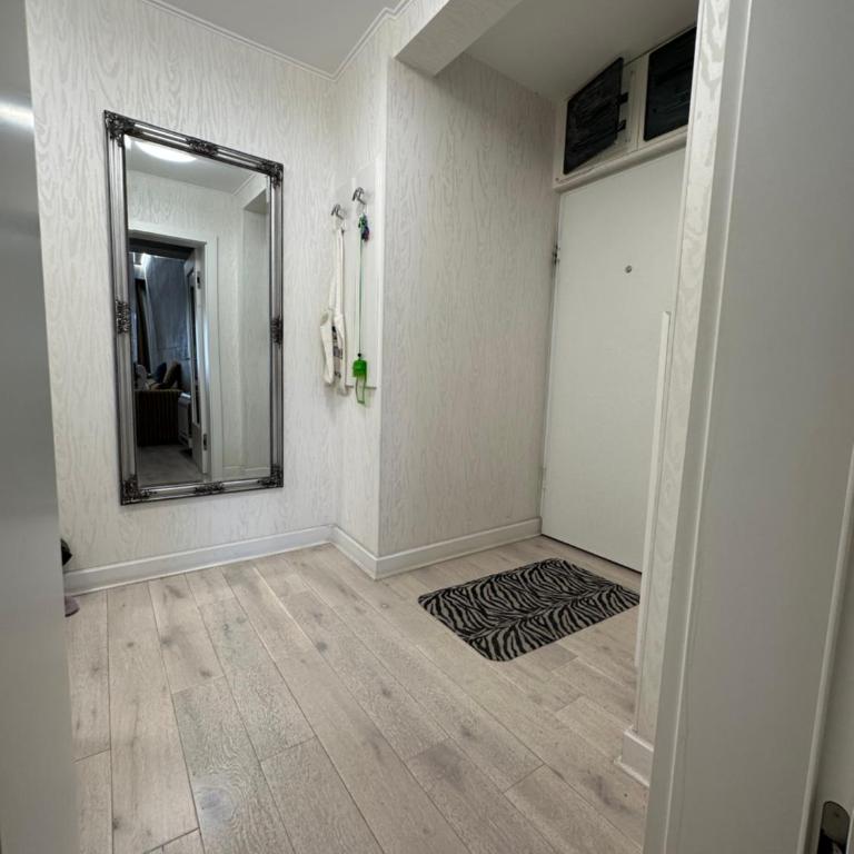 Lux Apartment Budva - Apartman sa 3 Spavaće Sobe - 18