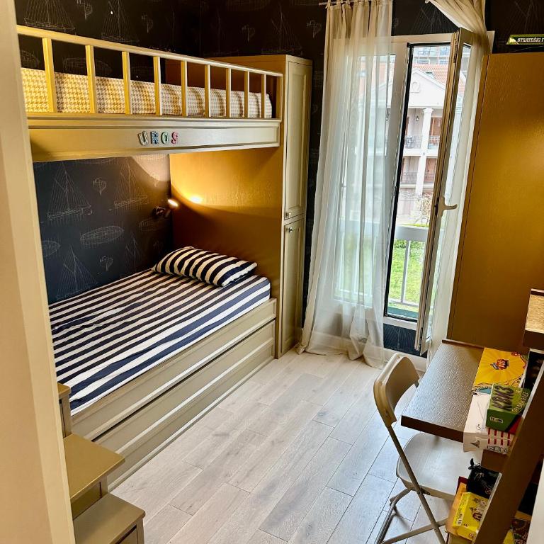 Lux Apartment Budva - Apartman sa 3 Spavaće Sobe - 21