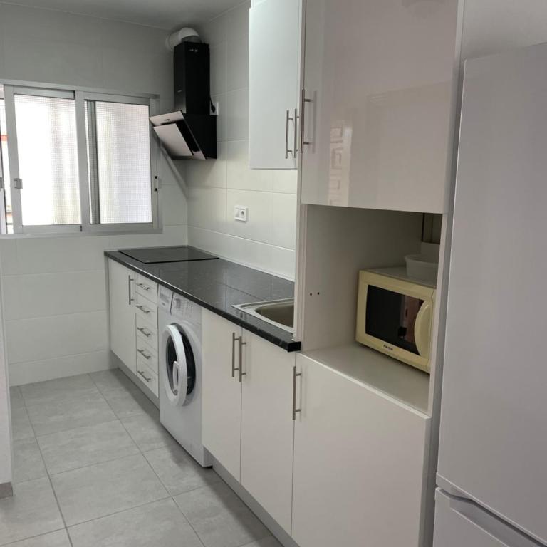 CN Rents - Apartamento con vistas al mar - 7