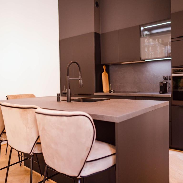 Hôtel particulier 123m² centre historique Avignon. - Two-Bedroom Apartment - 17