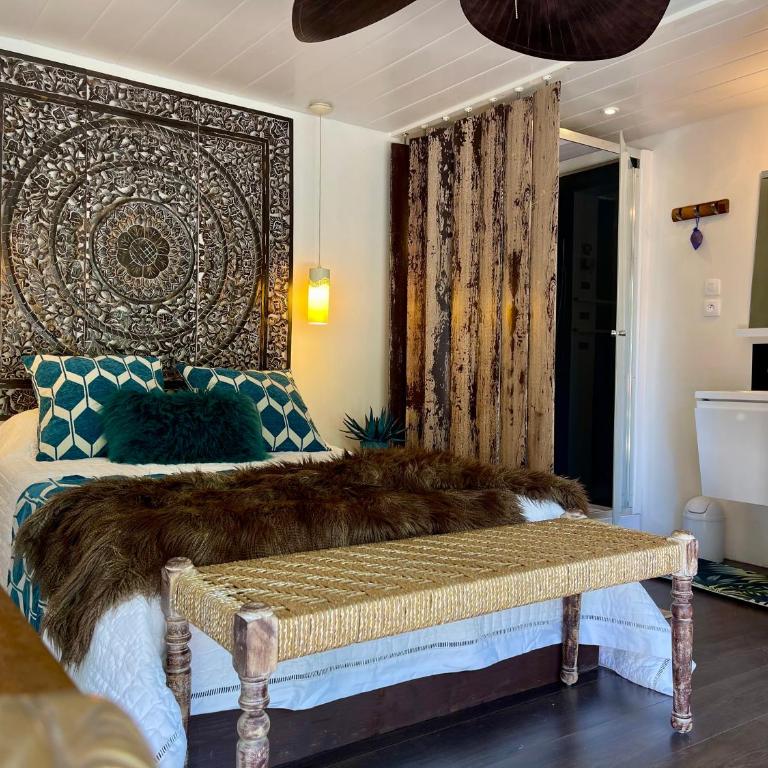 Gîte Les logis du Pech - Double Room with Garden View - 9