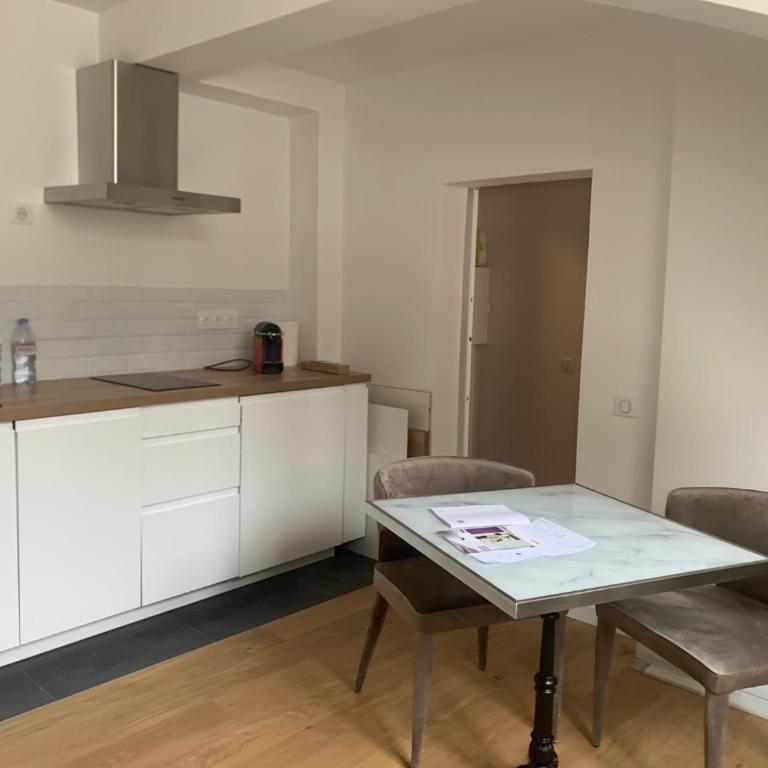Paris - Notre Dame - Panthéon - Luxembourg - 30 m2 - Appartement 1 Chambre - 4