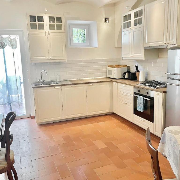 DaLu Florence apartment Davide - private car park 15 minutes to the city center - Appartamento - Piano Terra - 25