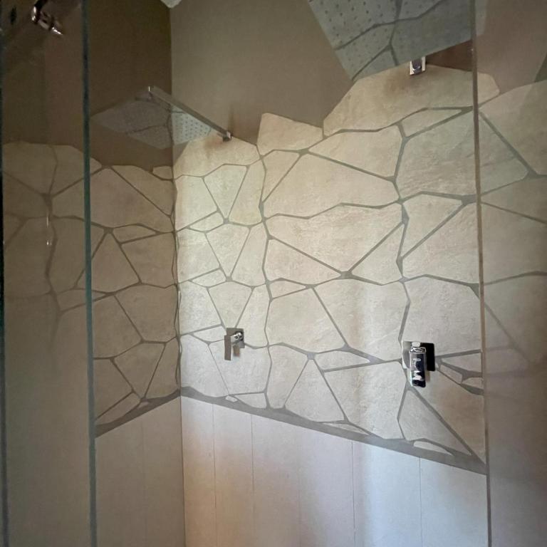 Villa Paladini - Chambre Lit King-Size avec Baignoire Spa - 8
