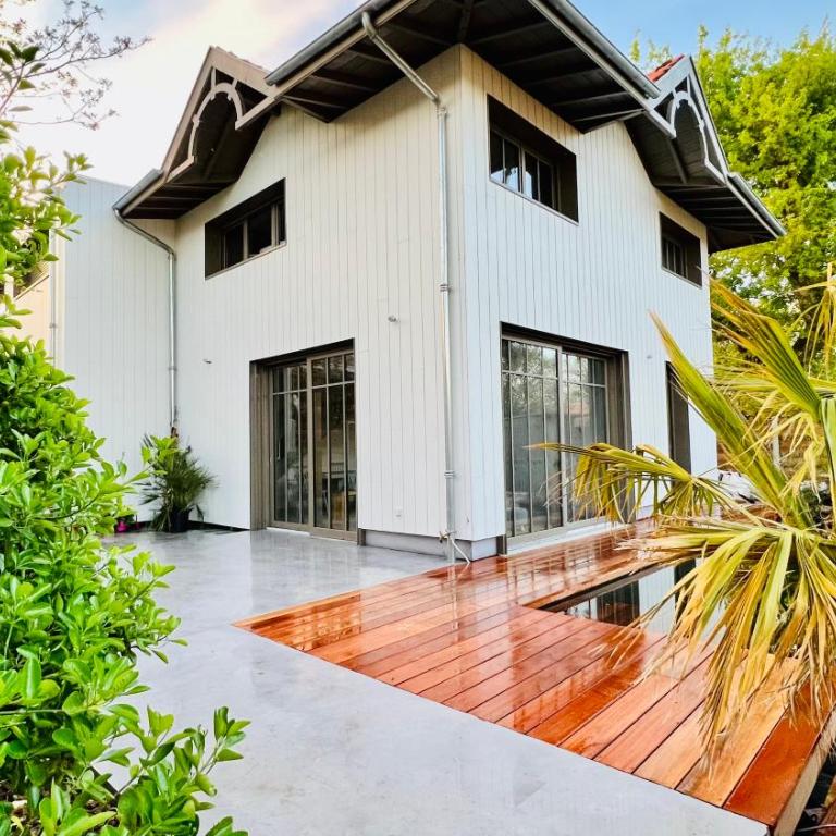 La Villa du Lac - piscine chauffée - Jacuzzi - clim - Three-Bedroom Villa - 29