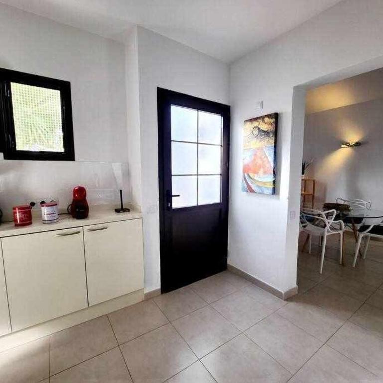 El ron ron de Fuerte - One-Bedroom Apartment - 26