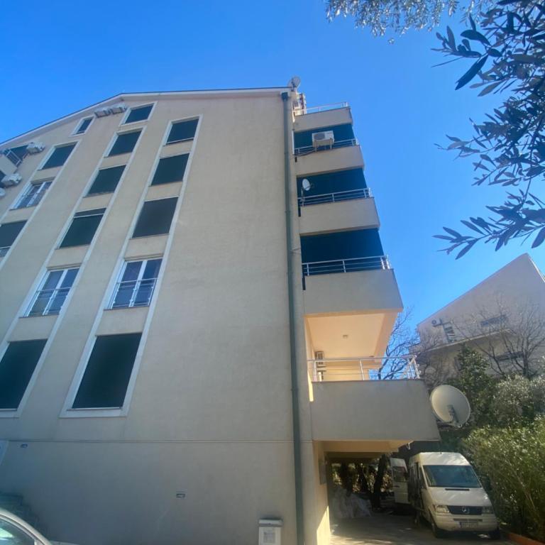 Lux Pržno View Penthouse - Three-Bedroom Apartment - 32