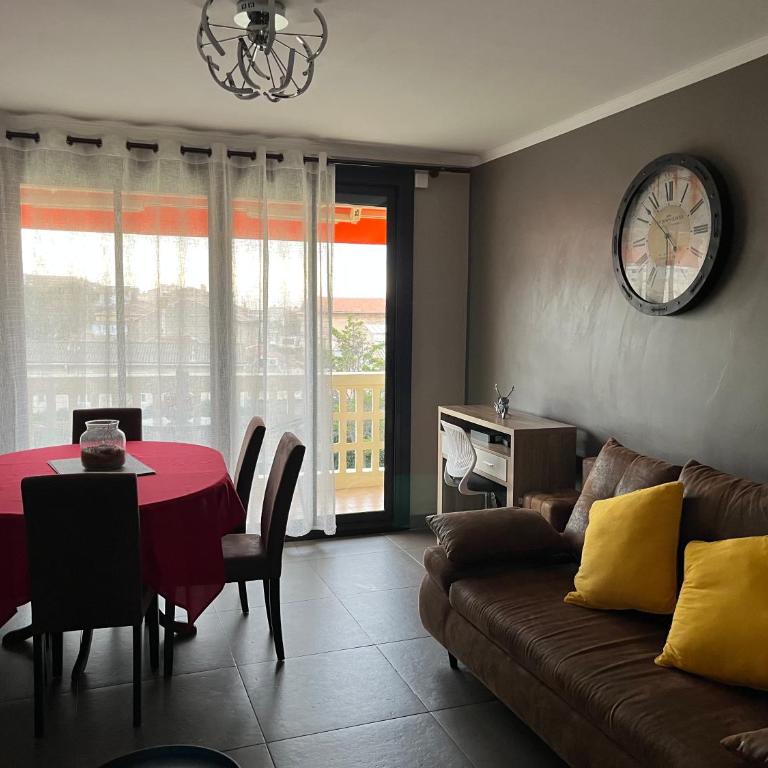 Sun escape, appart rénové climatisé 3 pièces 4-6 pers, 350m de la plage - Appartement 2 Chambres - 7
