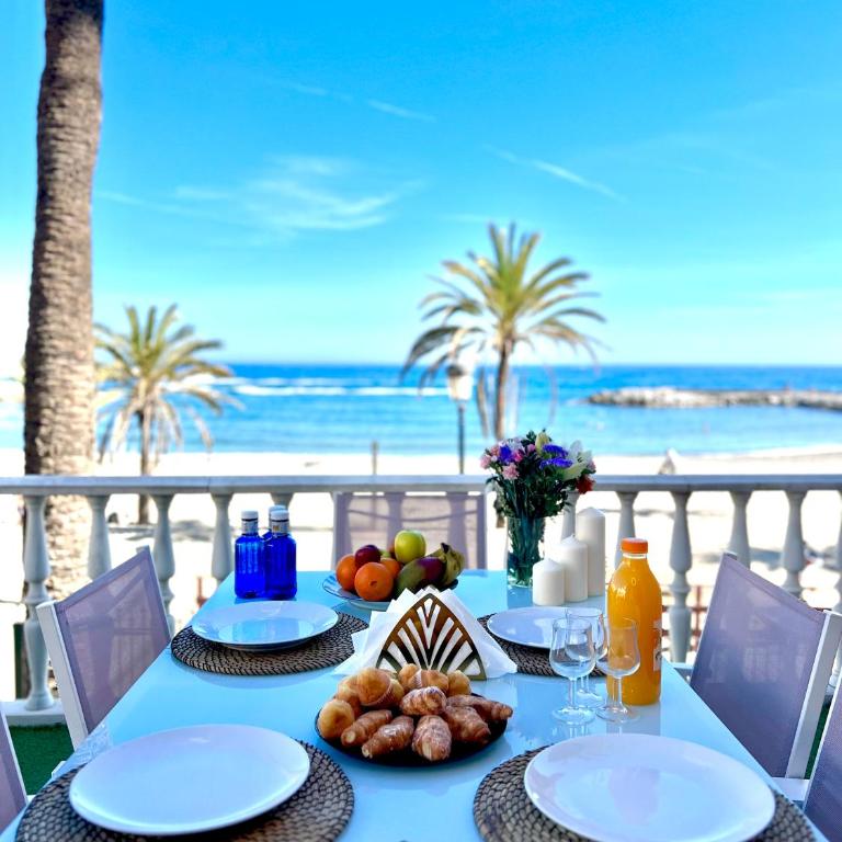 Puerto Banús Beach Apartments - Apartamento con vistas al mar - 2