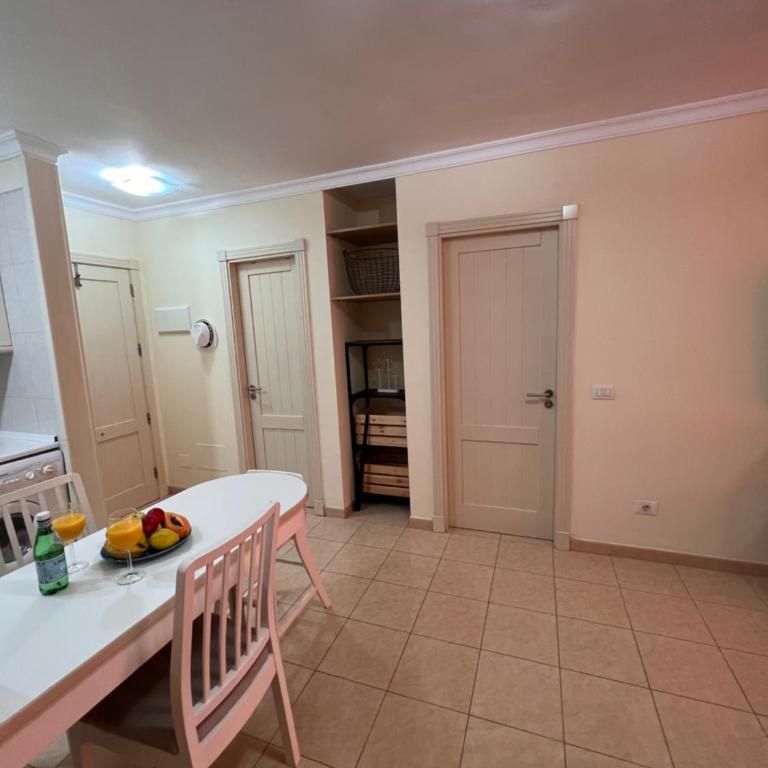 Olivia SunSet Uno - One-Bedroom Apartment - 14