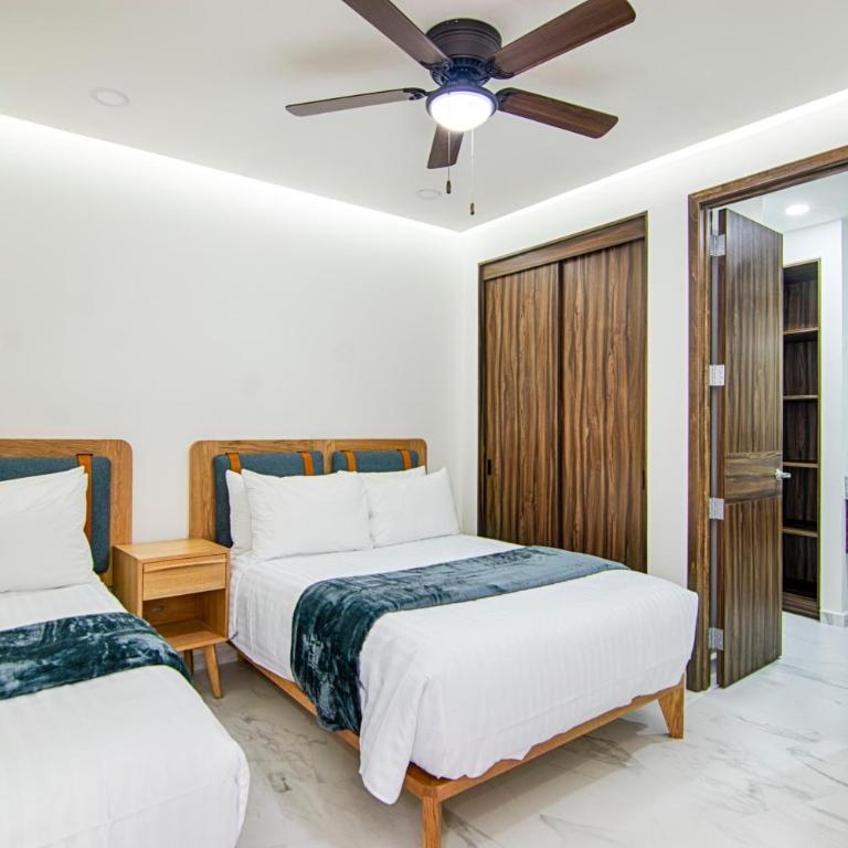 Casa Blanca Golf Villas - Apartment with Balcony - 3