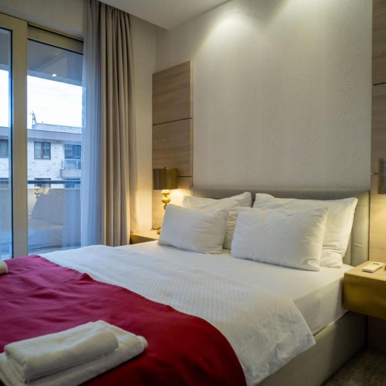 Hotel Atina by ENTOPYA - Apartman sa 1 Spavaćom Sobom i Delimičnim Pogledom na More - 6