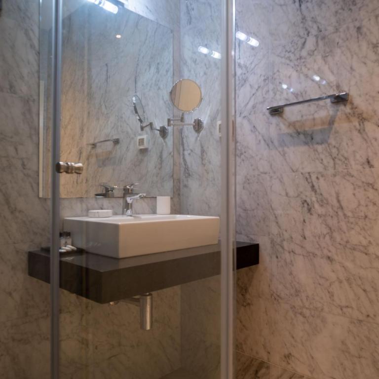 Hotel Atina by ENTOPYA - Porodični Apartman Tipa "Suite" - 13