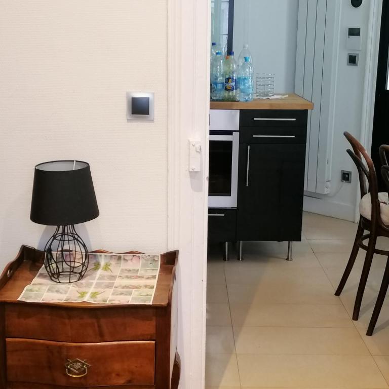 A la Tour des Rohan - One-Bedroom Apartment - 16