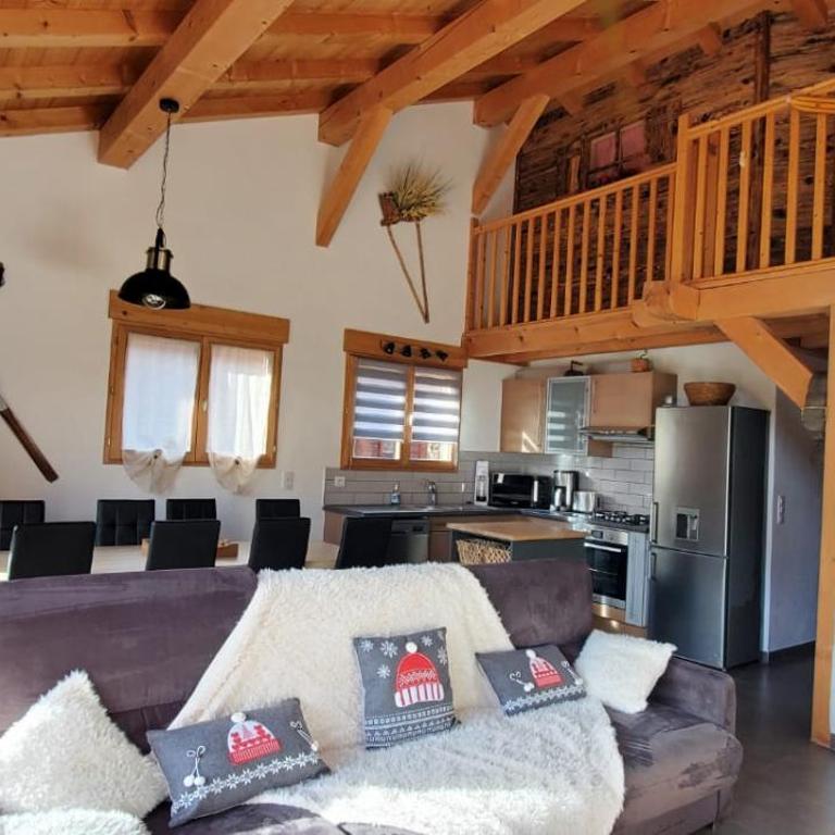 SUPERBE DEMI CHALET LUXUEUX 120M² 8 Personnes à SALLANCHES. - Chalet Supérieur - 24