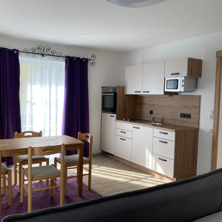 Hotel Seerose Wolfgangsee - Apartment mit 2 Schlafzimmern - 1