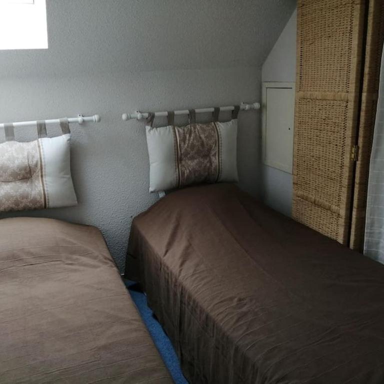 Appartement parking gratuit navette télécabines week end et vacances scolaires - Two-Bedroom Apartment - 11