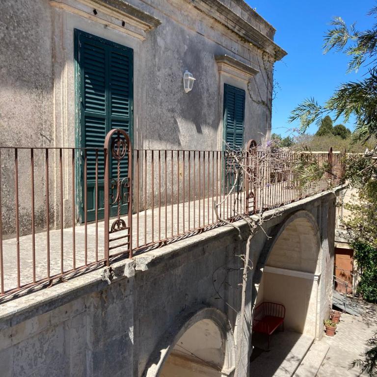 Villa Polara - Camera Familiare con Vista Mare - 4
