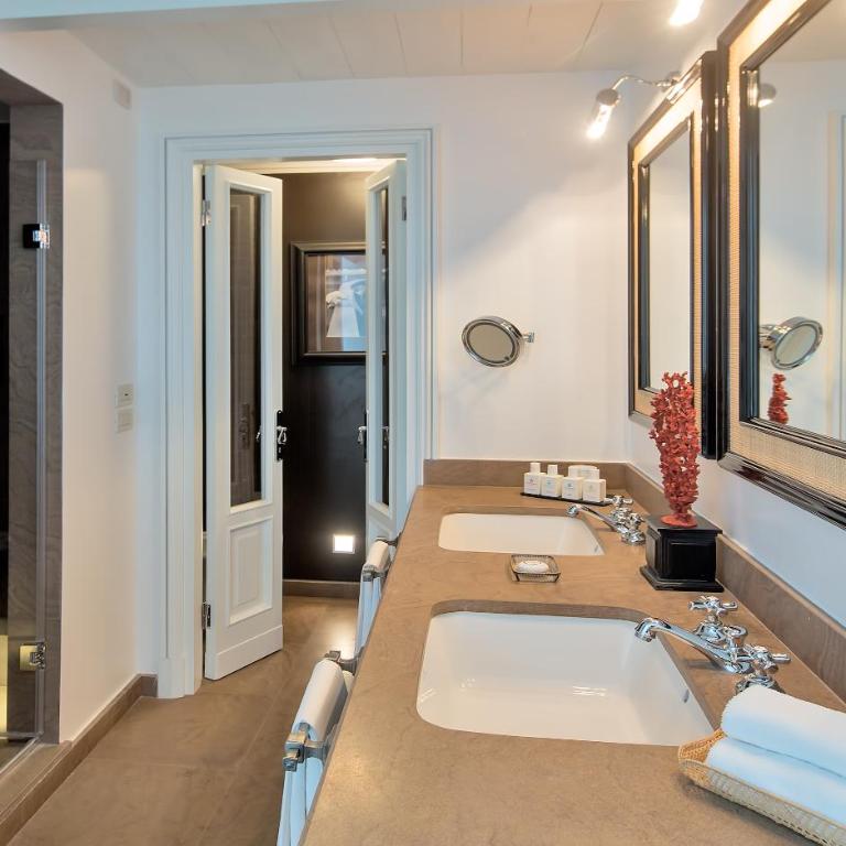 Capri Tiberio Palace - The Leading Hotels of the World - Junior Suite con Balcone - 3