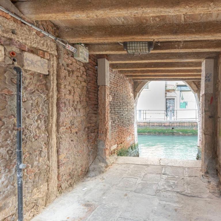 Ca d'Oro Central Suite - Appartamento con 2 Camere da Letto - 23