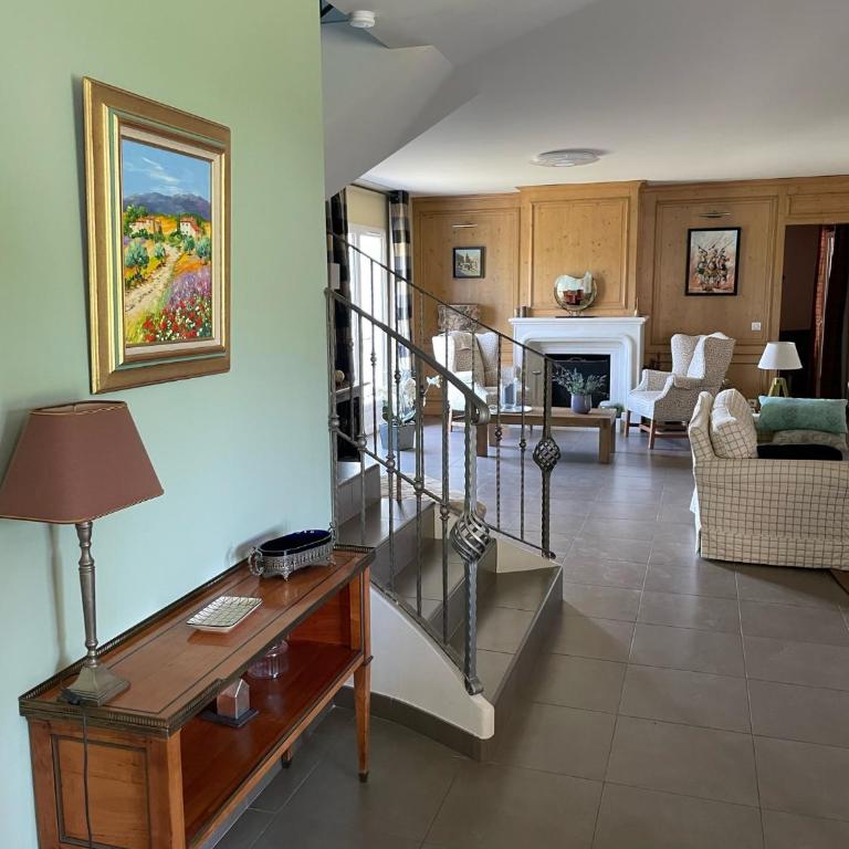 Villa Ty Laouen- villa confort avec piscine et jacuzzi- Parc -Opio-Valbonne - Villa - 4