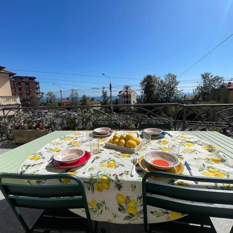 Casa Visconti, Bordighera, vista mare - Appartement 1 Chambre - 1