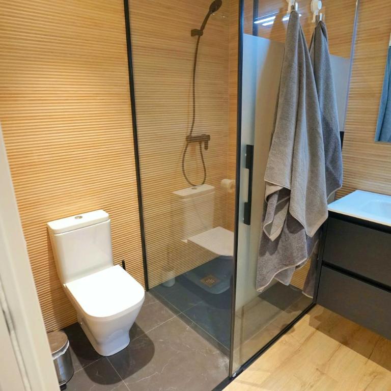 Bilbao ciudad del mundo, arte, tele-trabajo y ocio - Two-Bedroom Apartment - 73