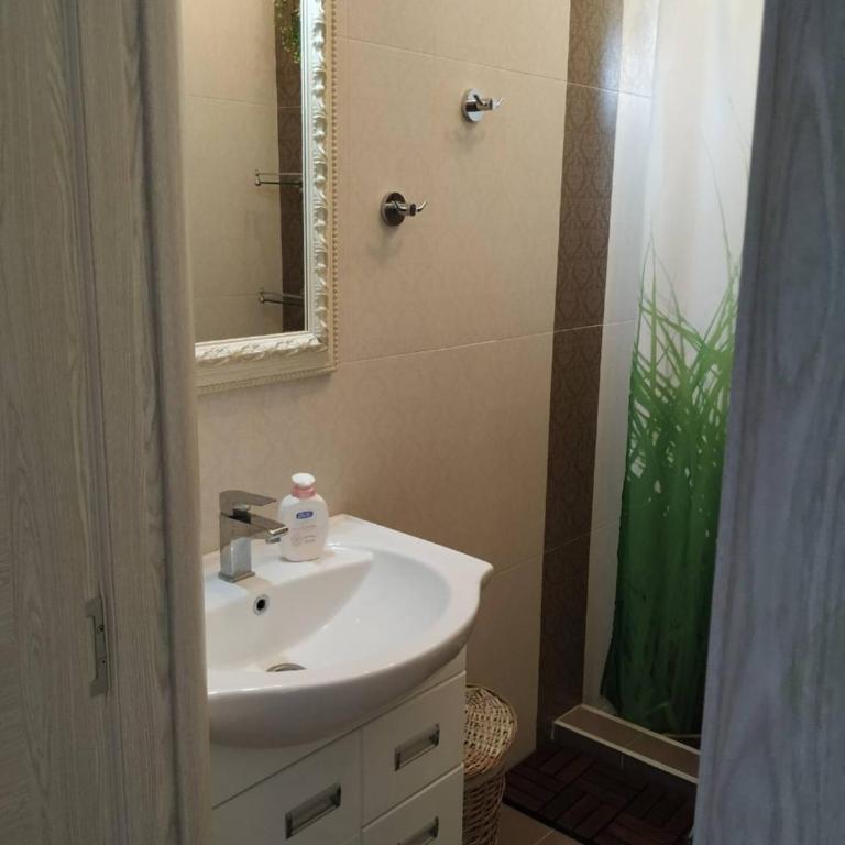 Apartman Nadja - Sutomore - Apartman sa 1 Spavaćom Sobom - 4