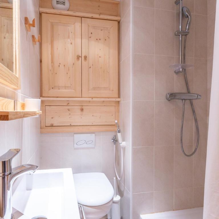 Appartement spacieux avec wifi, balcon Sud, parking, proche pistes - Val d'Isère - FR-1-694-112 - Appartement - 15
