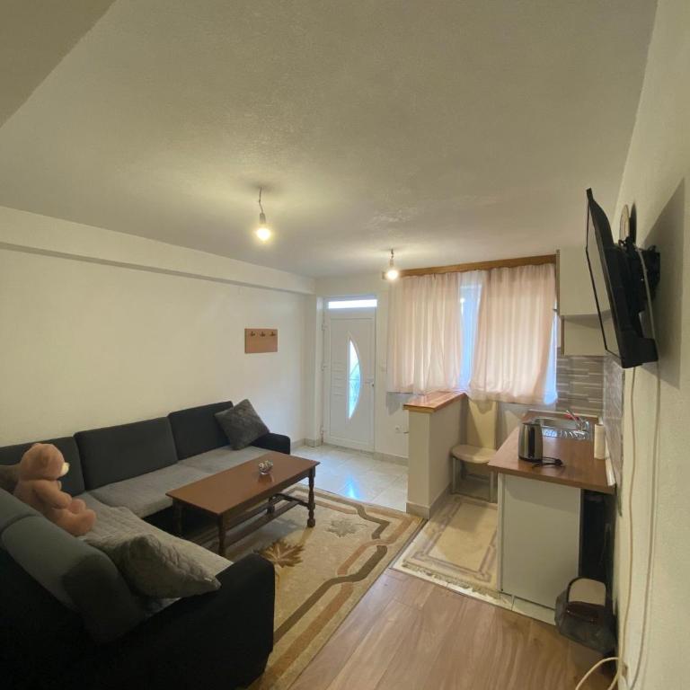 Apartman Seno - Two-Bedroom Family Apartment - 8
