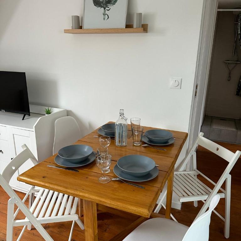 Superbe appartement proche centre ville, thermes - Apartment mit 1 Schlafzimmer - 4